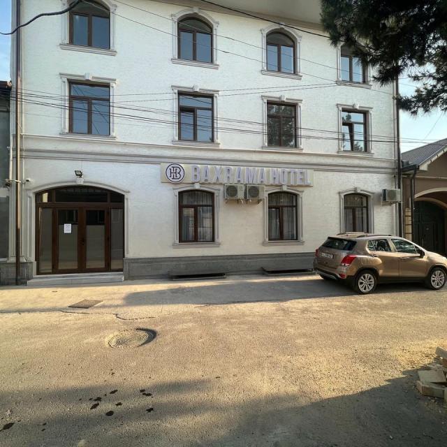 Baxrama Hotel (Бахрама)