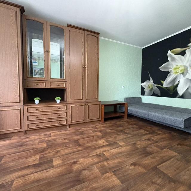 Apartments on Kanatchikov Avenue 16A