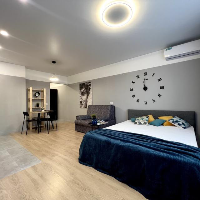 Apartment from the company Home Hotel on Samoryadova, 6