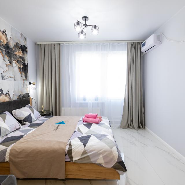 Hedonism Aparts на Аркадия Шипунова 1