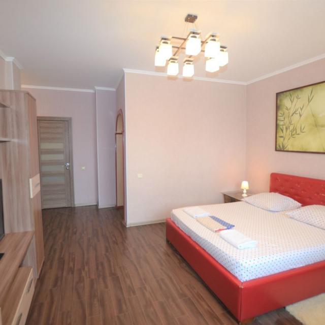 Планета квартир на 78 Добровольческой Бригады 40