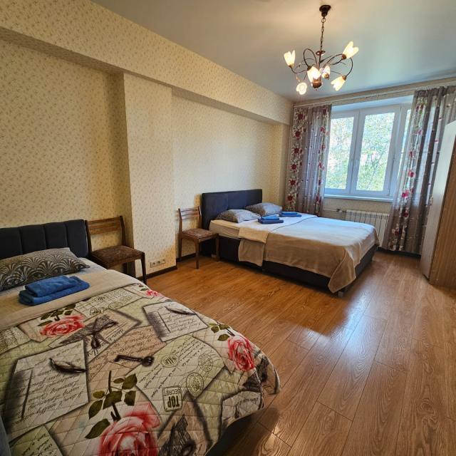 Onebed on Plushykha Street 9A