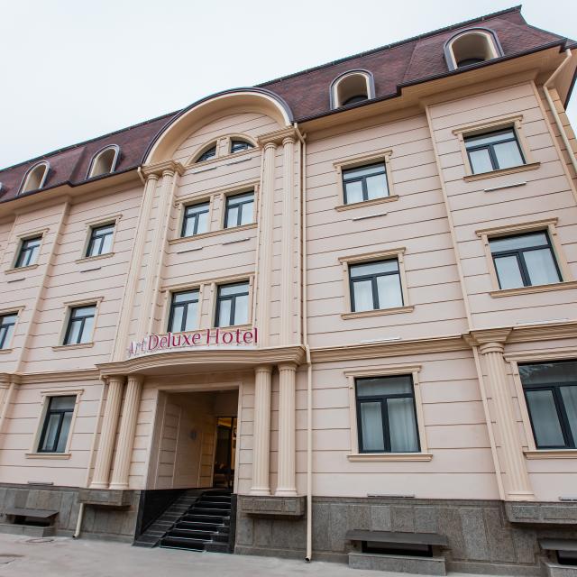 Art Deluxe Hotel (Арт Делюкс)