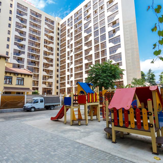 Сочипосуточно на улице Роз