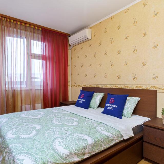 BestFlat24 (БэстФлэт24) на улице Снежная