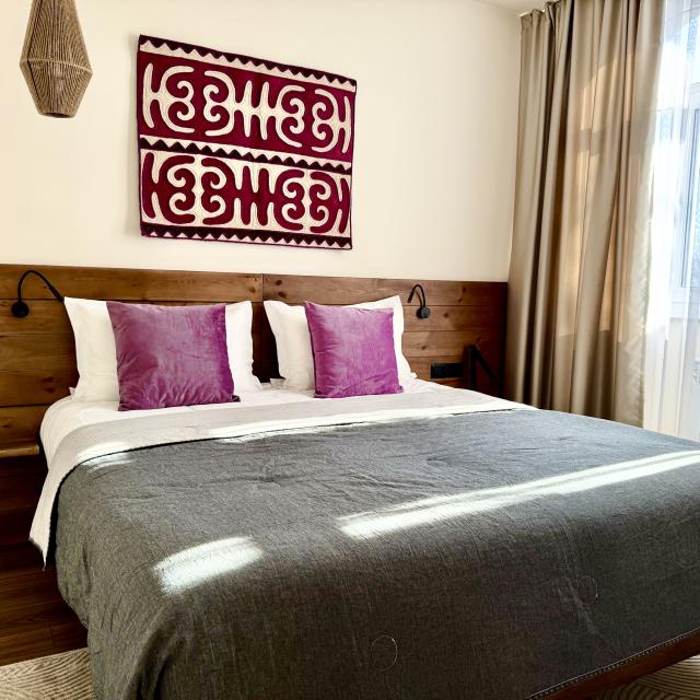Akjola Hotel (Акжола)