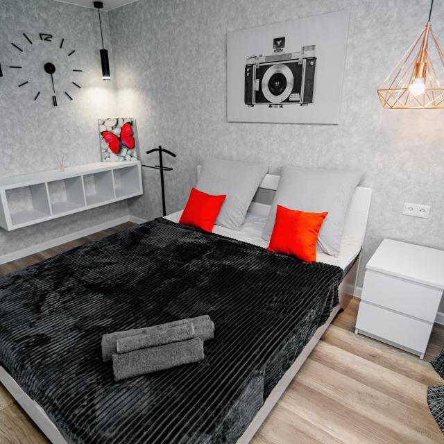 Voznesensky Apartment on Bystretskaya Street