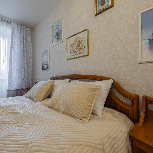 Spacious apartment in the center