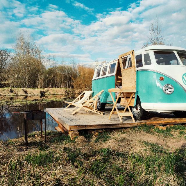 Глэмпинг Hippy Hotel (Хиппи)