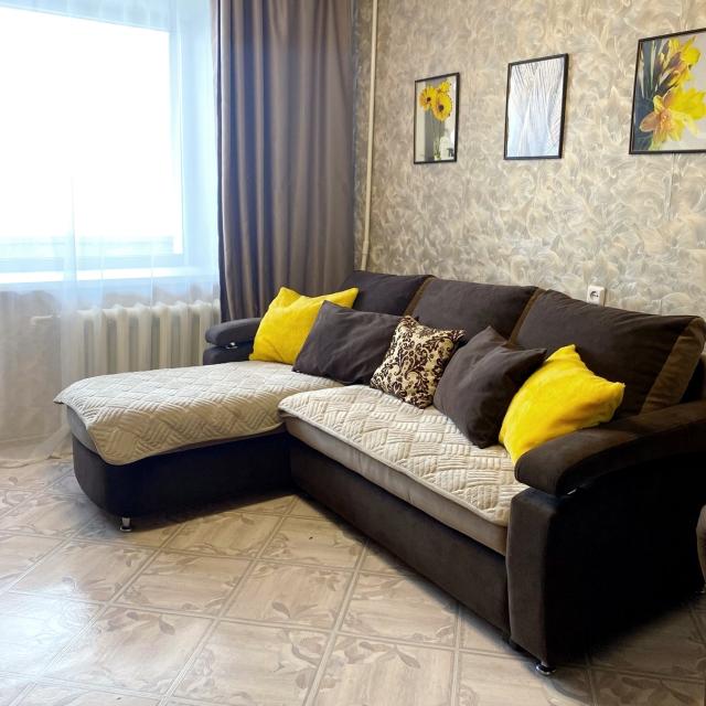 Apartments on Sovetov Avenue 13
