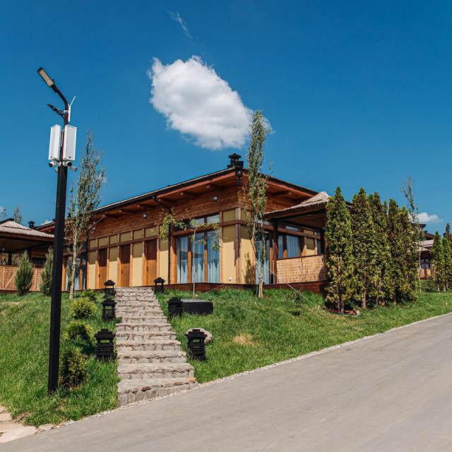 Sunrise Village (Санрайз Вилладж)