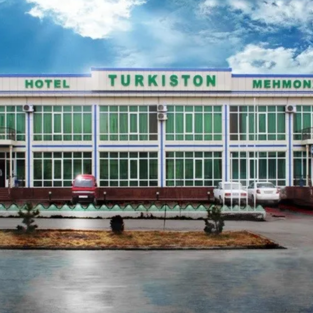 Turkiston (Туркестан)