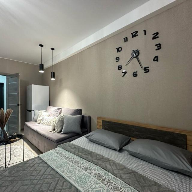 Apartment Live Here on 3/1 Petukha Street
