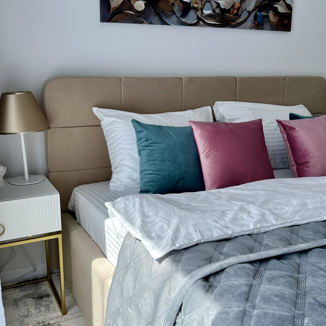 Cozy apartment on 72B Kharkiv street