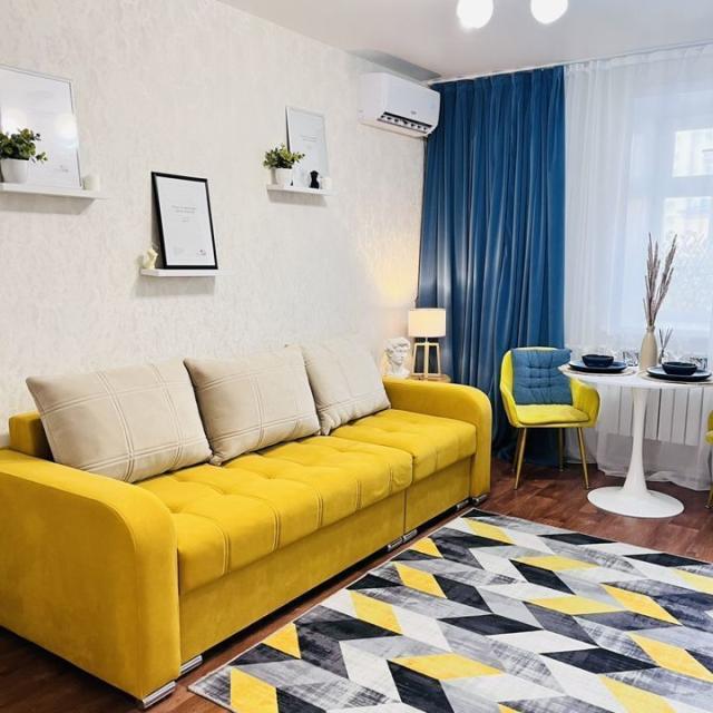 Apartments on Vasilenko 1/3