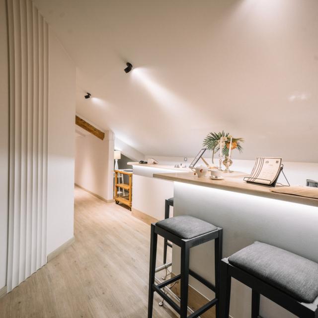 Gnezdo Hotel