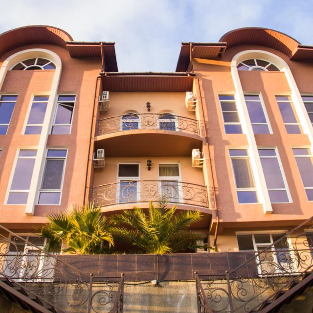 Рарауa Park Hotel (Папайя Парк)