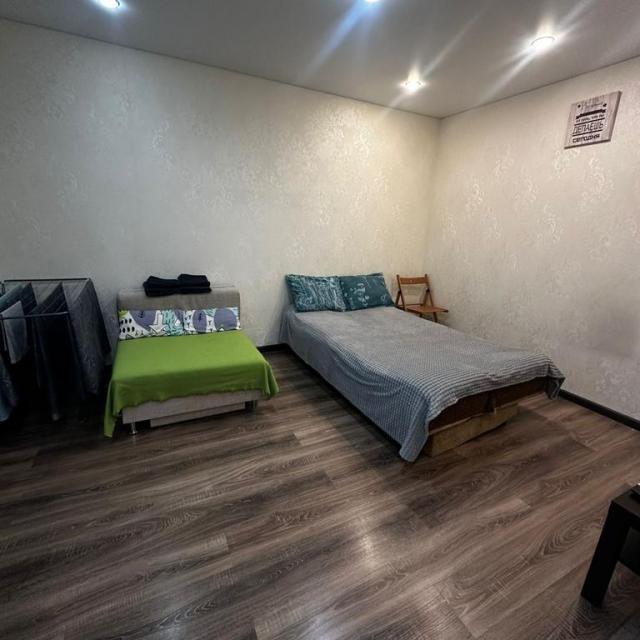 Апартаменты на проспекте Октября, 132/2