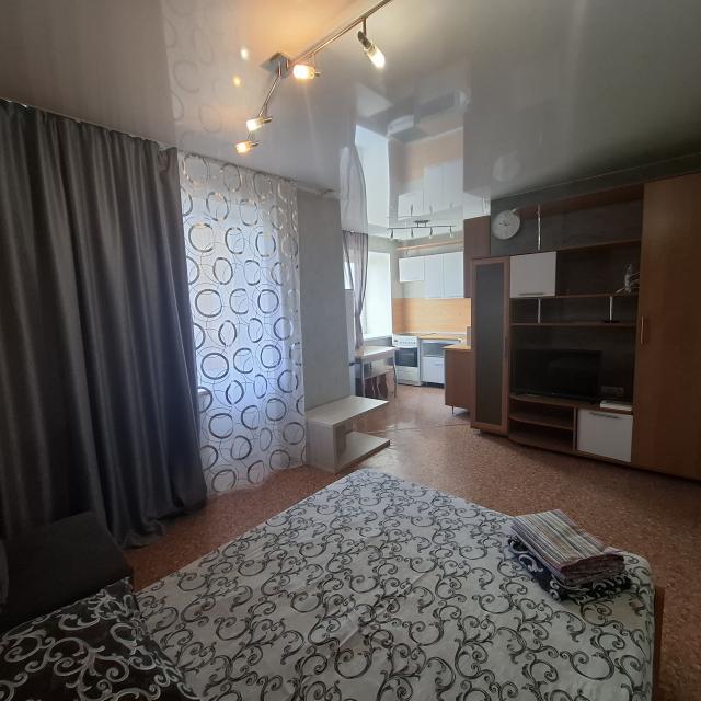 Apartments on Koshurnikova street 5