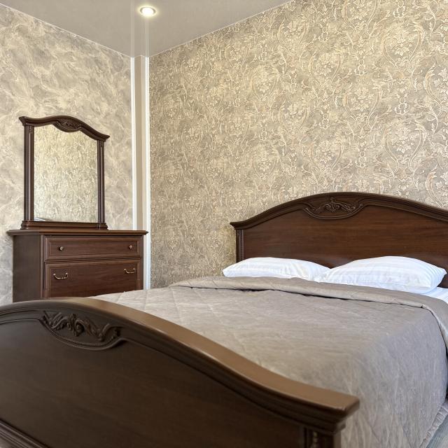 Room Hotel on N.S. Ermakov Avenue 11