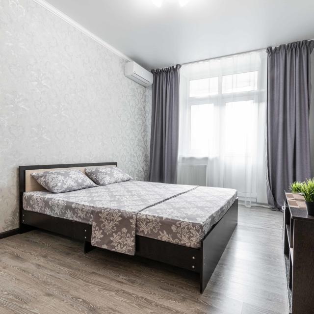 Апартаменты на улице Героя Сарабеева В.И. 5 корпус 1