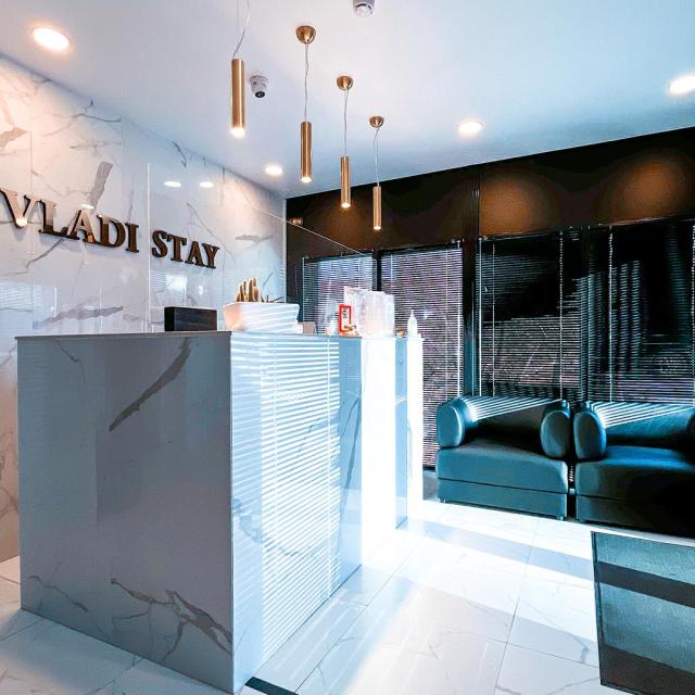 VLADI STAY (ВЛАДИ СТЕЙ)