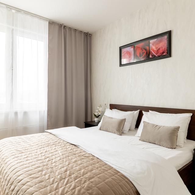 HomeHotel on Burnakovskaya street 105