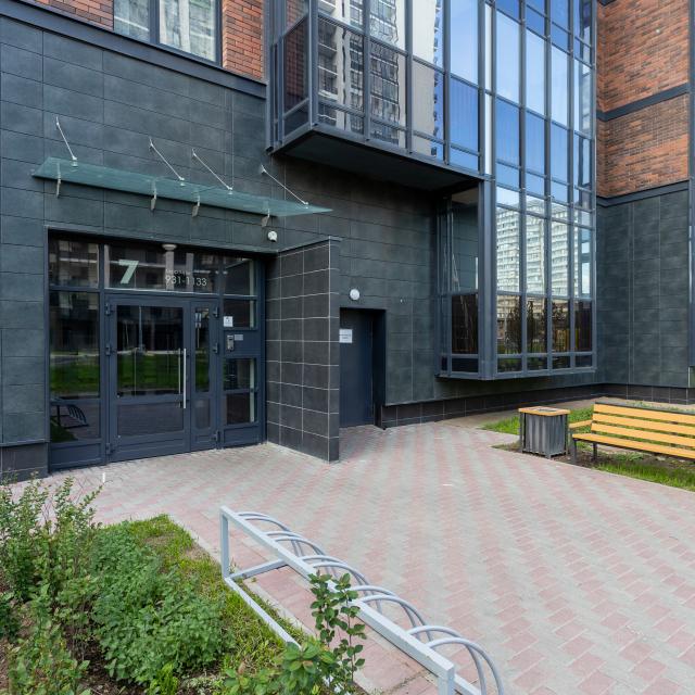 ModernaFlats stylish studio near the airport