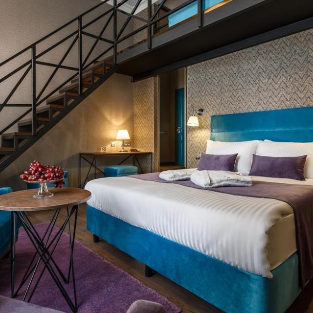 Mansilion hotel (Мансилион)