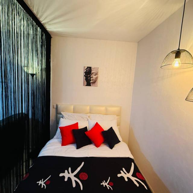 Make Yourself At Home on Kalinina Street 22k2