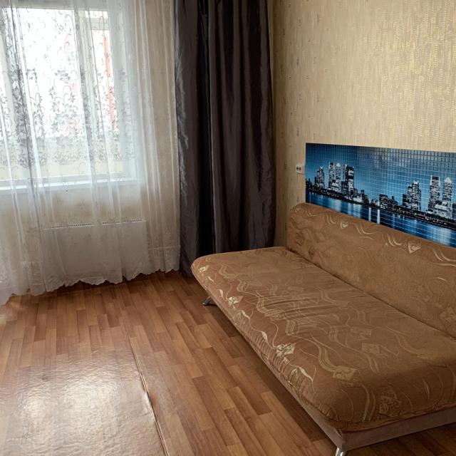 Apartments on Kirenskogo street 45