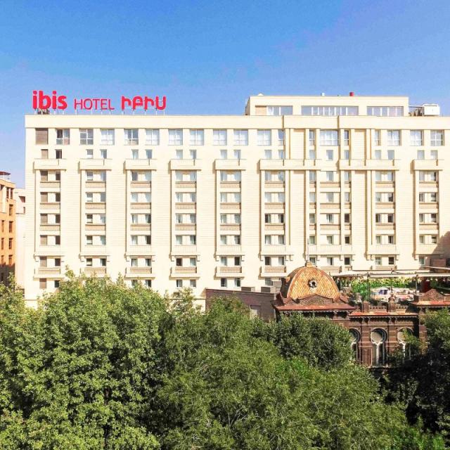Ibis Yerevan Center (Ибис Ереван Центр)