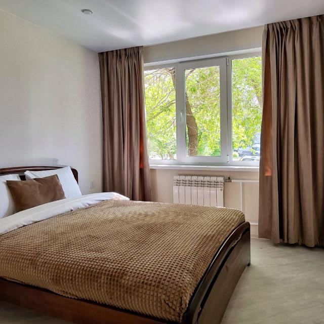 Three-room apartment on 15/1 Refrigerating Street