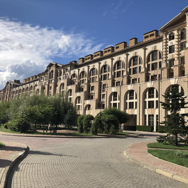 Апарт-отель Горки Город