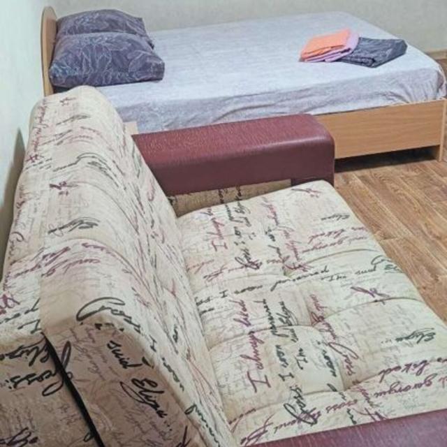 Апартаменты на улице Ивана Черных 127
