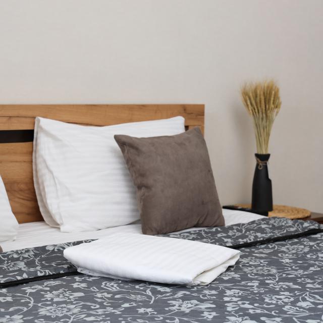 Апартаменты Home Hotel (Хоум Отель) в микрорайоне Крылатый