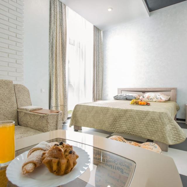 ART HOUSE HOTEL (Арт Хаус)