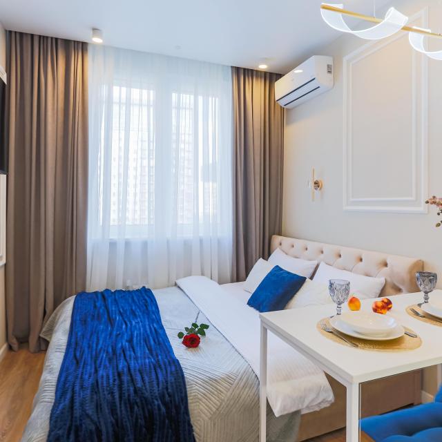 MaxRealty24 Studio is a 10-minute walk from the Botanic Garden metro station