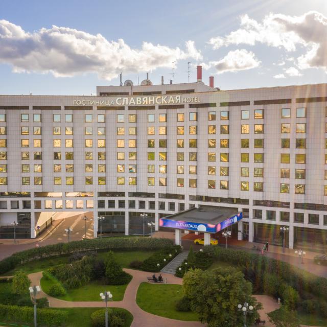 Рэдиссон Славянская (Radisson Slavyanskaya)