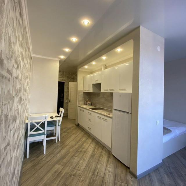 Studio apartment on 137A Nizhneimeretinskaya Street