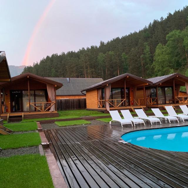 Chalet Flora (Шале Флора)