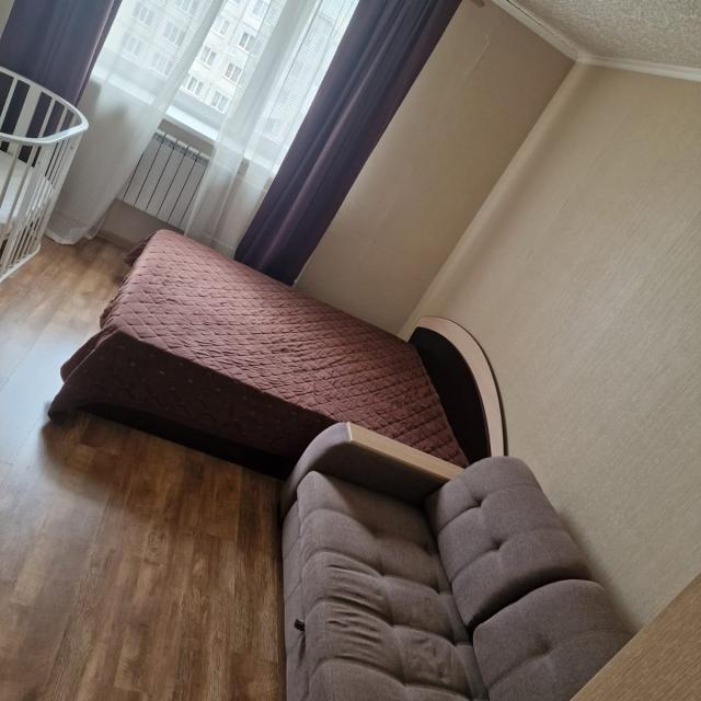 Cozy apartment on Sunny street 4