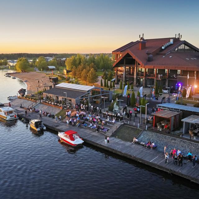 Konakovo River Club