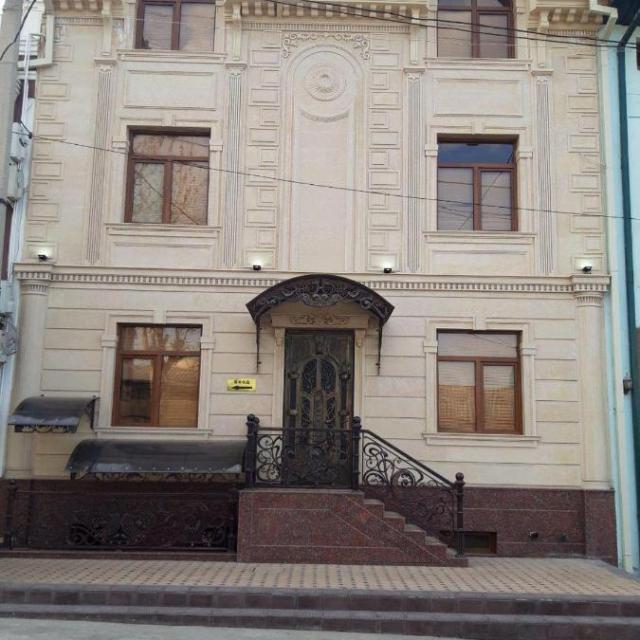 Al Bukhory (Ал Бухори)