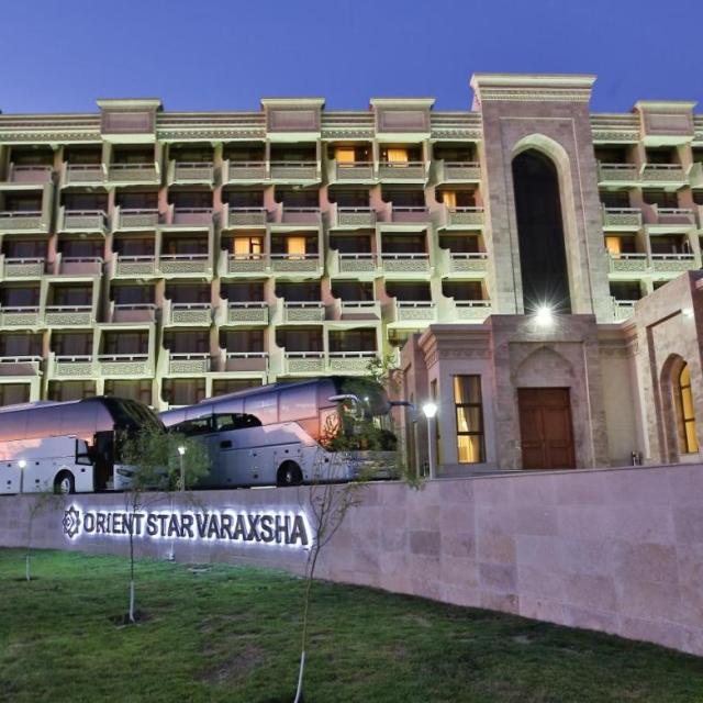 Orient Star Varaxsha (Ориент Стар Варахша)