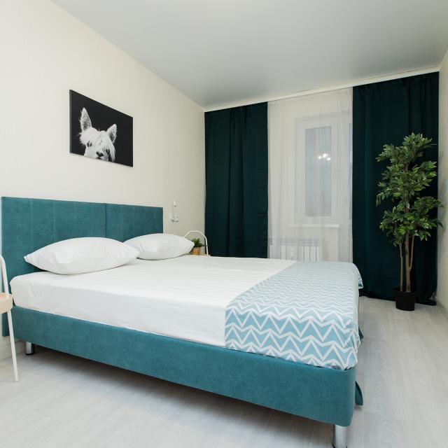 HomeHotel on 66/1 Korablestroiteley Avenue