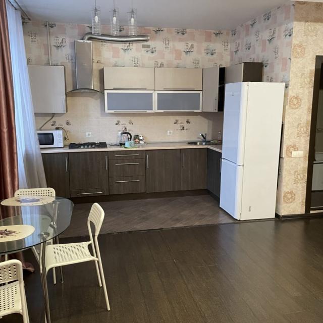 Аврора на улице Весенняя 15