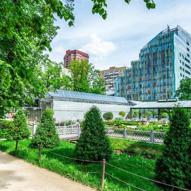 Garden Embassy Апарт-отель (Гарден Эмбасси)