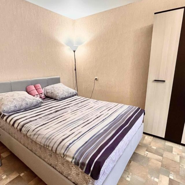 Sweet Home on Sergei Yesenin Street 13 