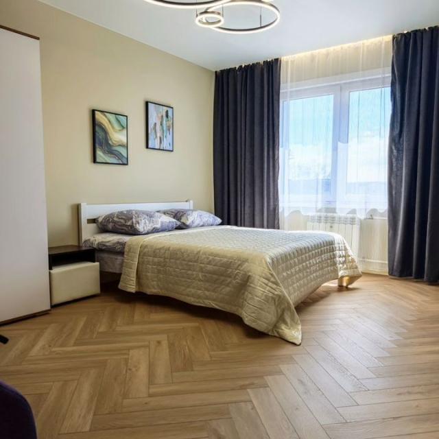 Apartments on the territory of Gusarskaya, 12